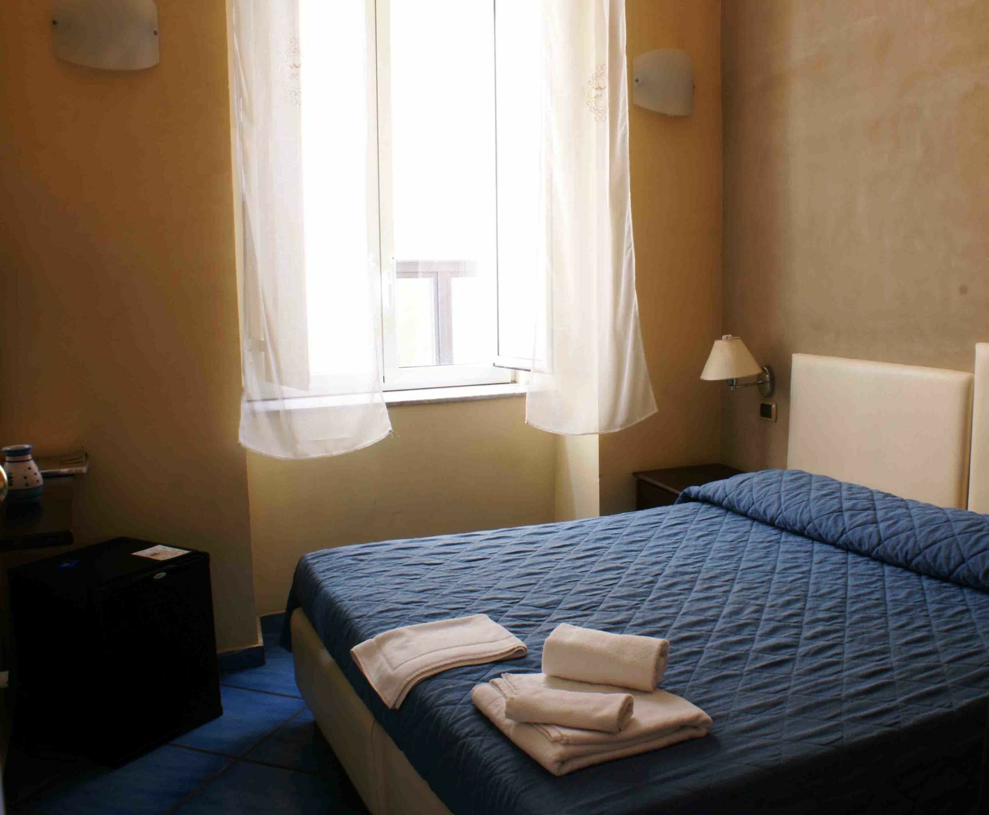 נאפולי B&B Napul'E מראה חיצוני תמונה
