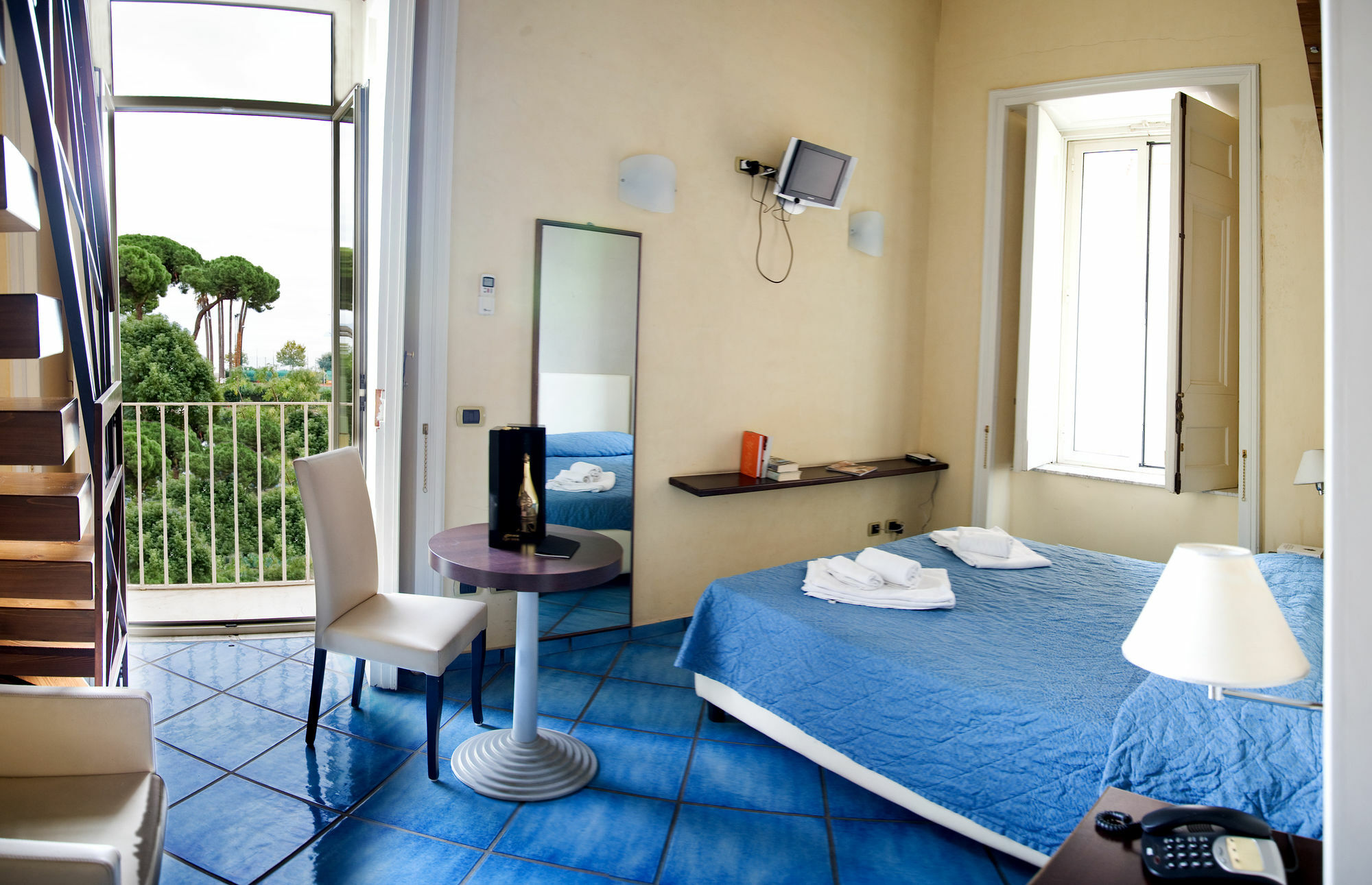 נאפולי B&B Napul'E מראה חיצוני תמונה